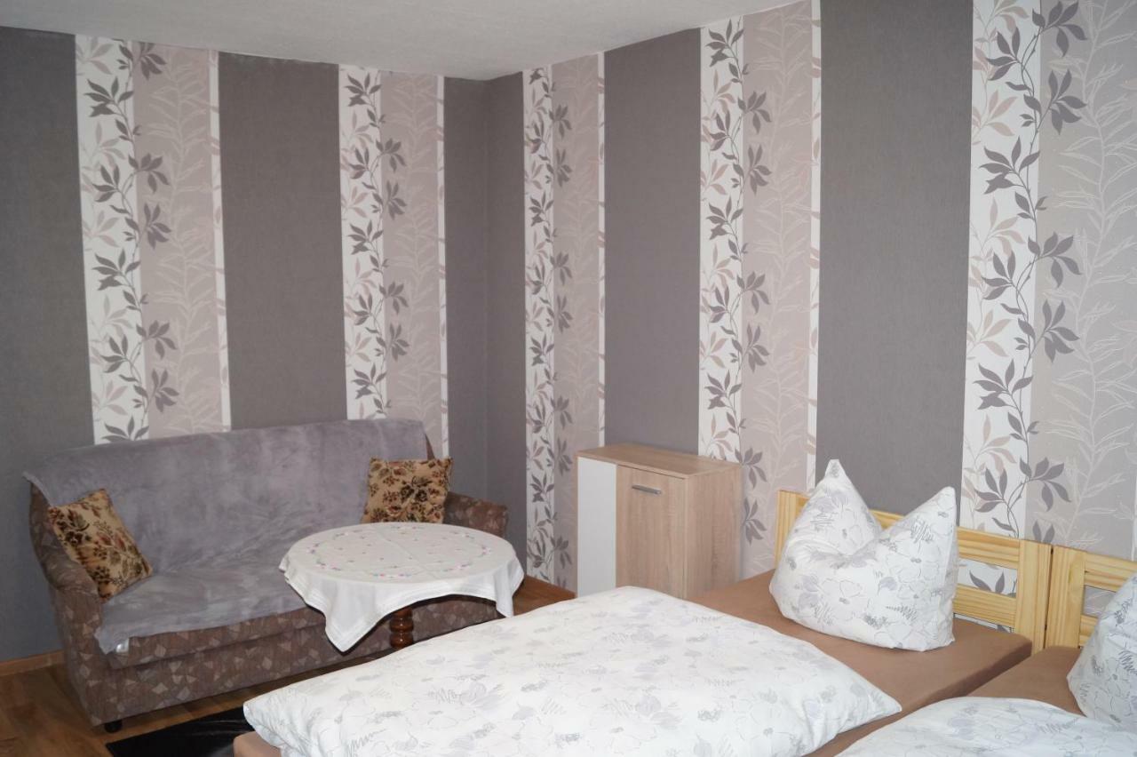 Ferienhaus Zum Jagdschlosschen Letschin Ngoại thất bức ảnh
